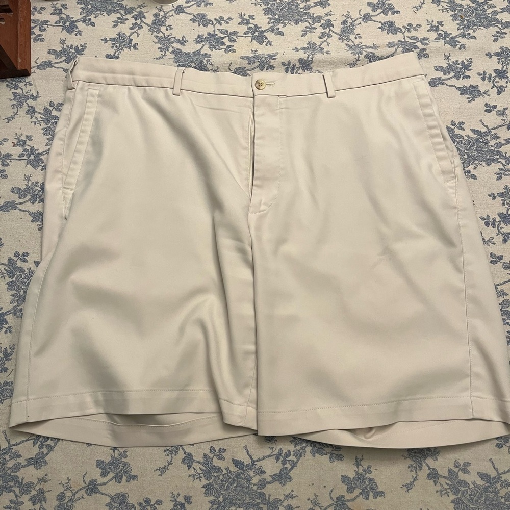 Peter Millar Cream Flat Front Men's Shorts